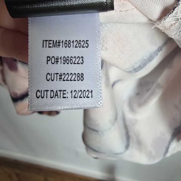 Torrid, New, Rayon Twill Smocked Tiered Pink Striped Tie Dye Tank Top Size 2X - Picture 11 of 12